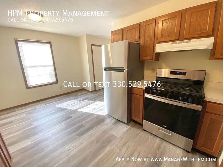 2509 Zircon St NE — Photo 9