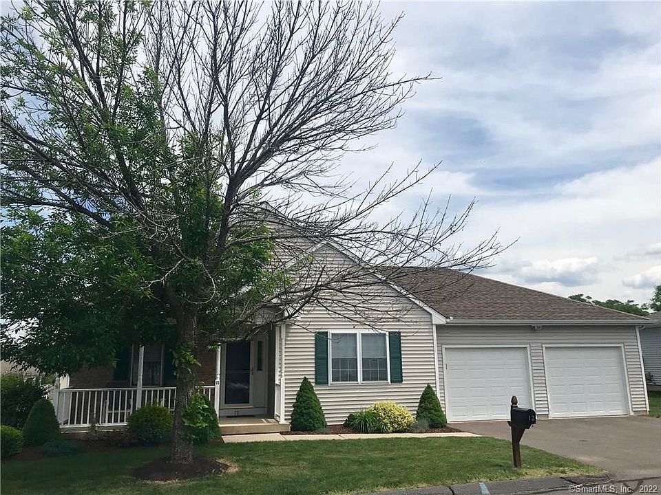 1st image of 12 Quail Hollow Close #12