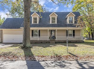 437 Maplegrove Dr, Franklin, TN 37064