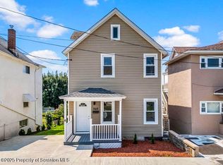 1615 Dickens St, Scranton, PA 18504
