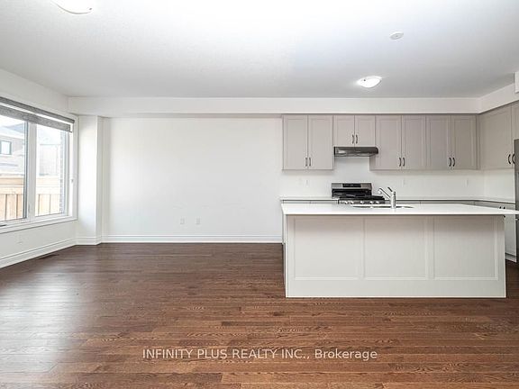 4th image of 9 Fordham Rd