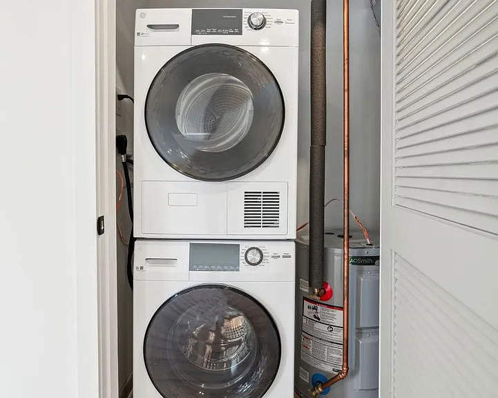 Brand New Fishtown Apartments — Photo 47