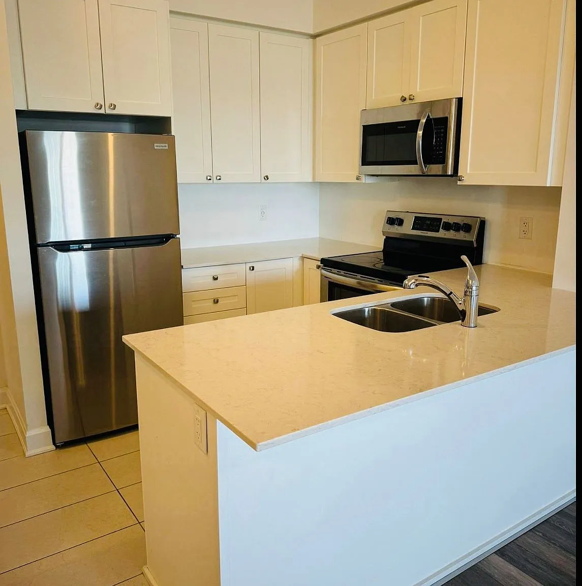 2 bed, $2,450 — Photo 4