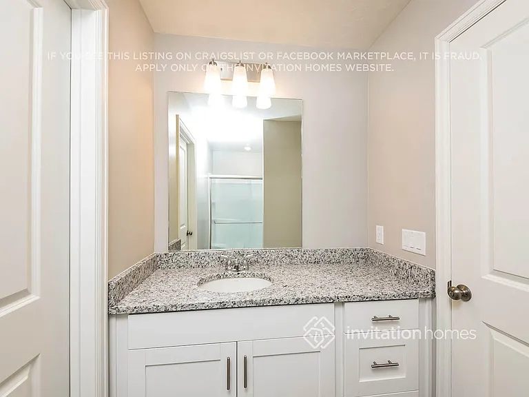 46 N Riverside Dr — Photo 12