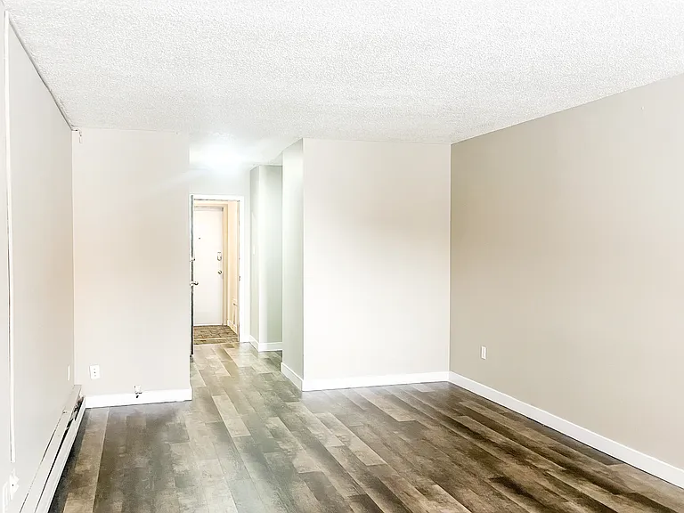 4140 Rae St — Photo 5