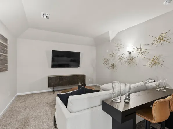 5853 Corazon Ln, Fort Worth, TX 76126