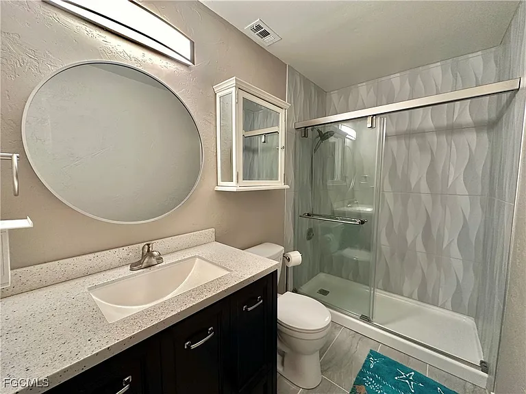 15427 Crystal Lake Dr — Photo 19