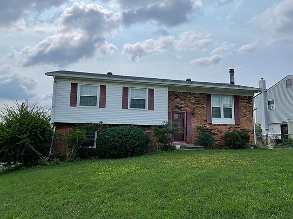 2nd image of 2200 Irish Cir