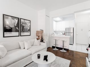 235 W 22nd St APT 4C, New York, NY 10011