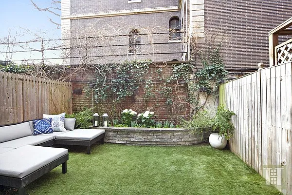 Sold by Halstead Real Estate | media 29