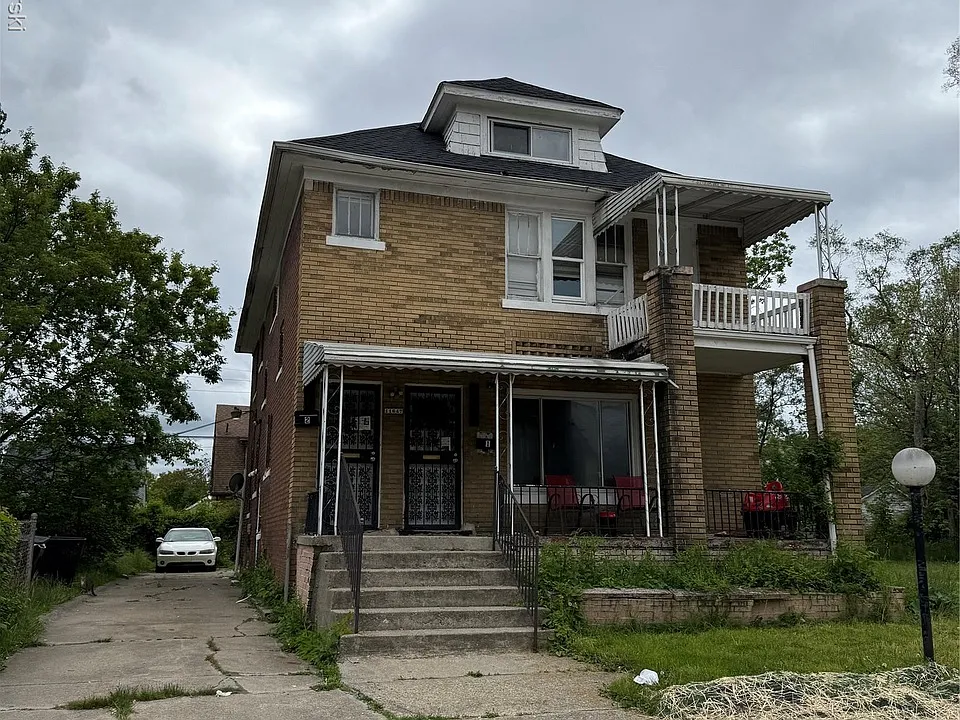 11647 Cascade Ave #1