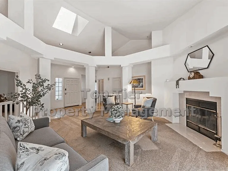 41924 Avenida Vista Ladera — Photo 2