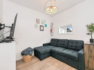 1213 Camas Ct, Saanich, BC V8X4R1