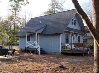 1026 Lancelot Dr, Reedville, VA 22539