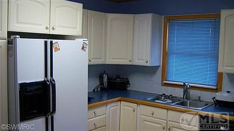 1st image of 11303 Gilbert Dr