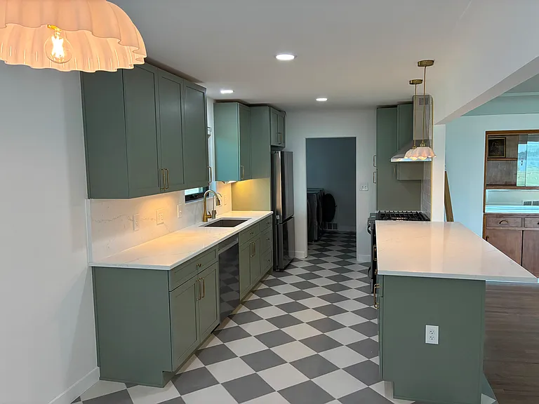 Kitchen with brand new appliances
