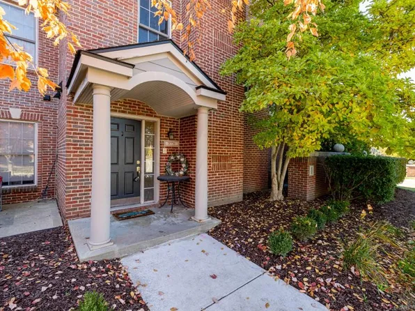 5776 Hampshire Ln, Ypsilanti, MI 48197