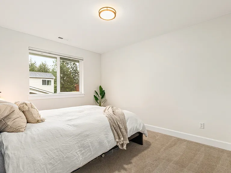 10104 Dakota Way — Photo 25