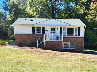 1216 Ellerbe Ct, Eden, NC 27288