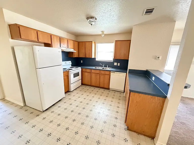 4302 Alan Kent Dr — Photo 15