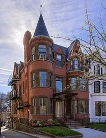 1575 Beacon St #3R — Photo 1