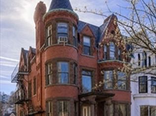 1575 Beacon St APT 3R, Brookline, MA 02446