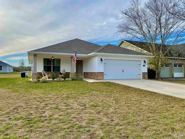 145 Saint Stephens Ct, Atmore, AL 36502