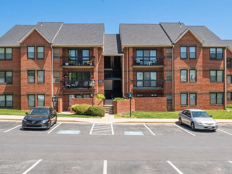 Tamarron Apartment Homes — Photo 21