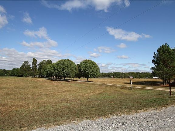 5th image of 17284 Burchett Ln