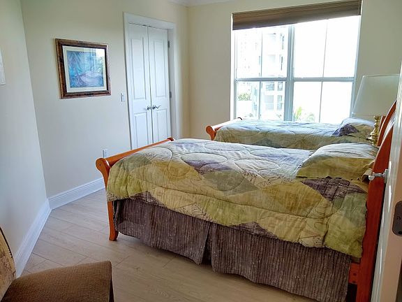 4th image of 2825 Palm Beach Blvd APT 420