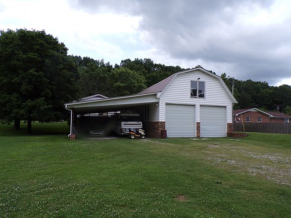 3rd image of 410 Hurricane Meadows Dr