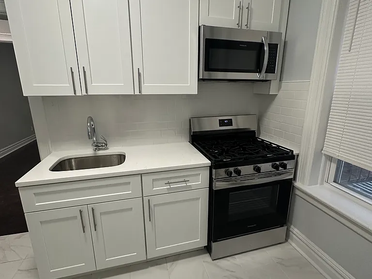 317 Union St #2B — Photo 3