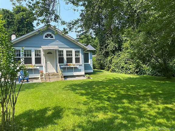 2nd image of 66 Longfellow Drive
