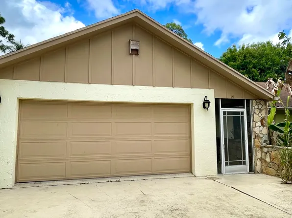 6685 Lakeside Road, West Palm Beach, FL 33411