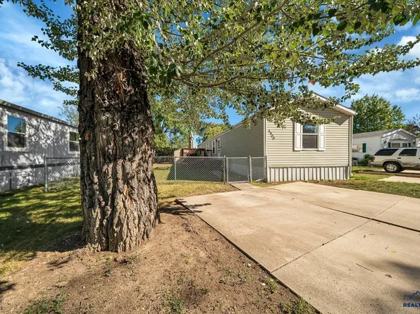 4900 Roberts Ct, Rapid City, SD 57703