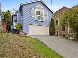 212 17th Ave E #A, Seattle, WA 98112