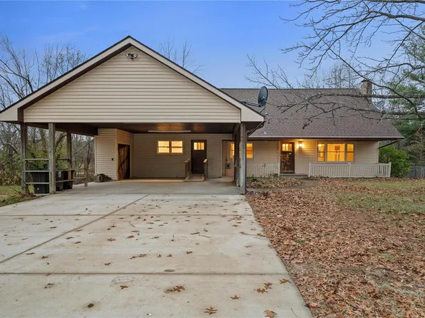 145 W Daisy St, Daisy, MO 63743