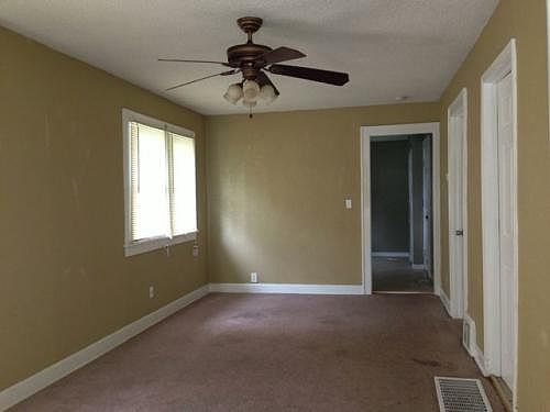 2nd image of 7116 Bellefontaine Ave