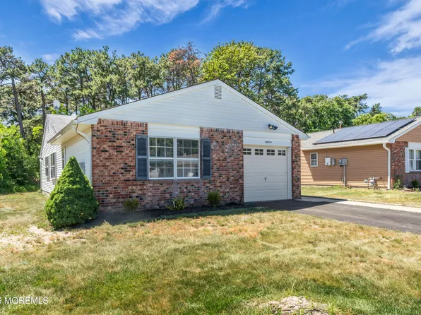 18 Whitecap Way, Brick, NJ 08723