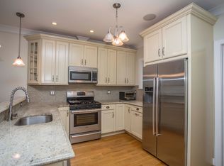 128 P St #1, South Boston, MA 02127