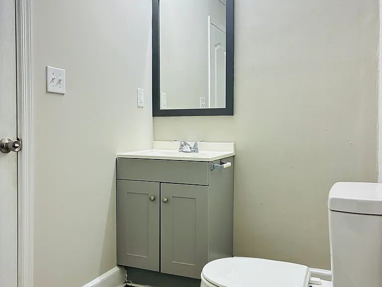 602 Park Ave — Photo 18