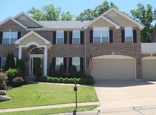 318 Romaine Spring Vw, Fenton, MO 63026