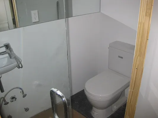 Rented by Skygroup Realty | media 7