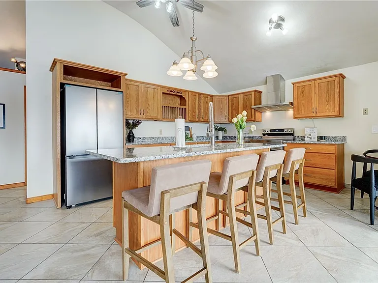 2654 Whalen Rd — Photo 12
