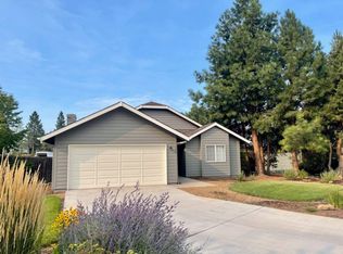 545 NE Majesty Ln, Bend, OR 97701