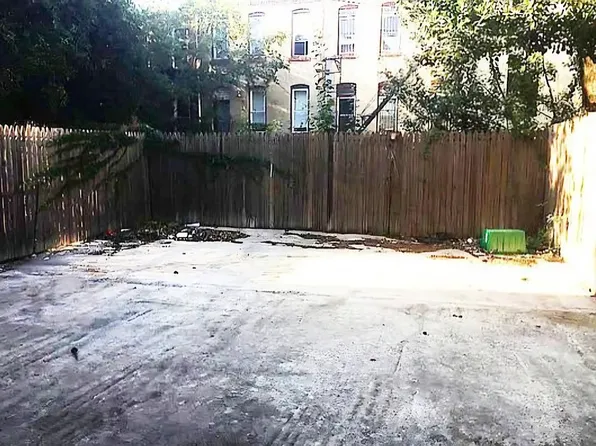 387 Sumpter Street image 13 of 13