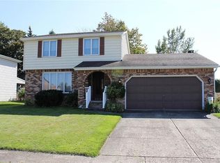 348 Barbados Dr, Cheektowaga, NY 14227