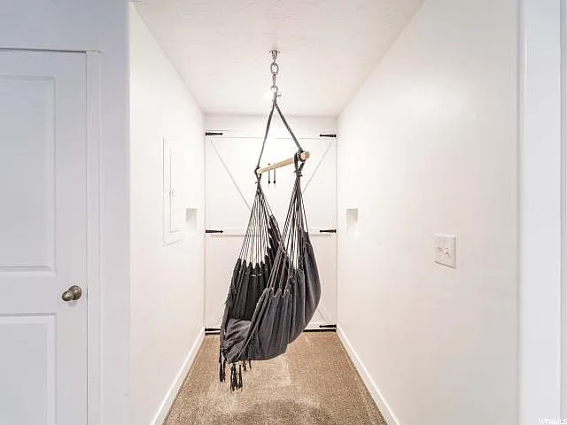 3 bed, 2235 sqft, $1,995 — Photo 4