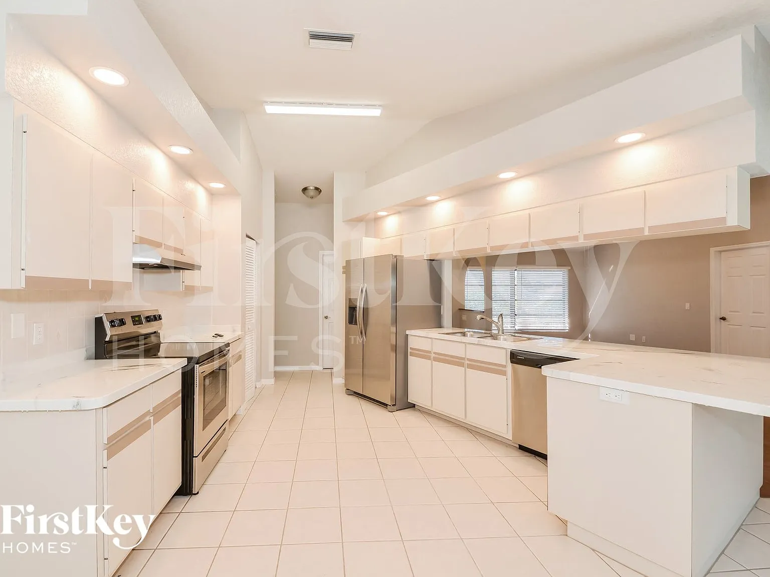 3 bed, 2.0 bath, 1462 sqft, $2,450 — Photo 4