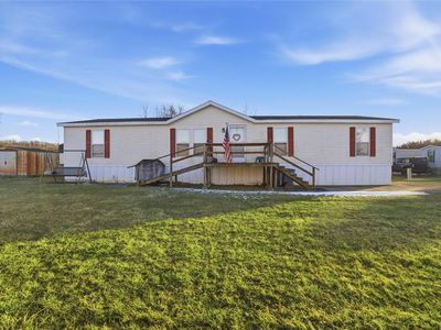 735 Galaxy Dr, West Newton, PA, 15089